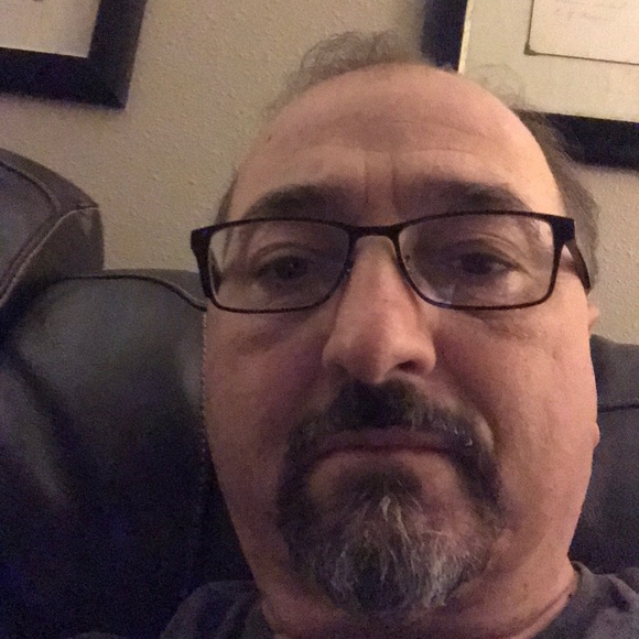 Jerry Leiss - Poshmark Profile Picture of Jerry Leiss (@jerryleiss) on Poshmark