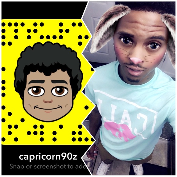 Profile Picture of Robert Smiley (@rsmiley19) on Poshmark