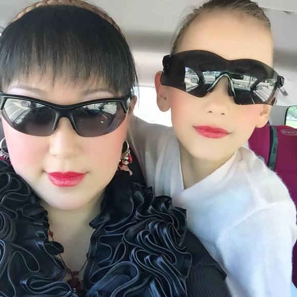 Profile Picture of Wei Zhang (@weimia78) on Poshmark