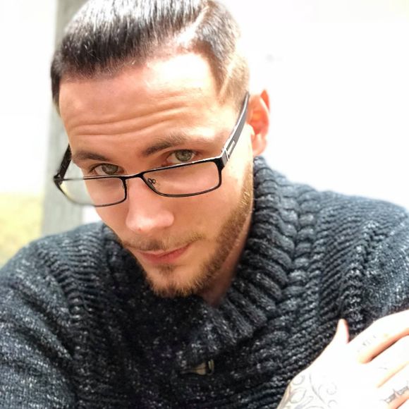 Profile Picture of Tim Vaughn (@sirtimm23) on Poshmark