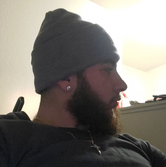 Profile Picture of Vincent Picone (@vinnymvp14) on Poshmark