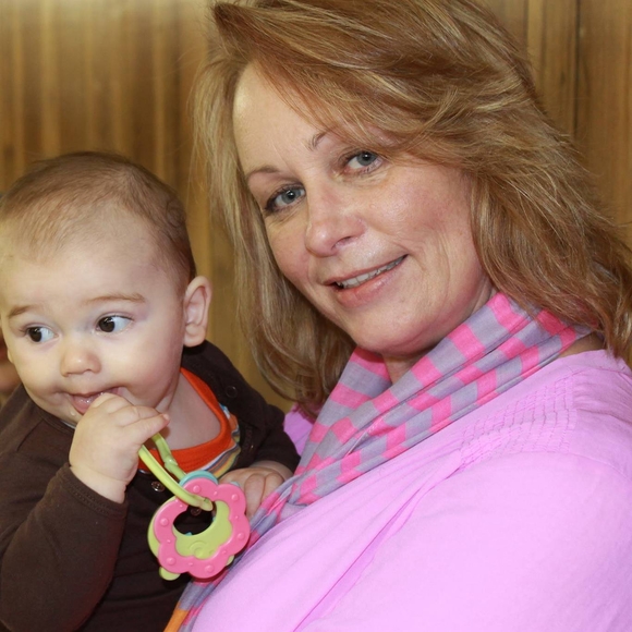 Profile Picture of Shawnia Pettit (@spettit1970) on Poshmark