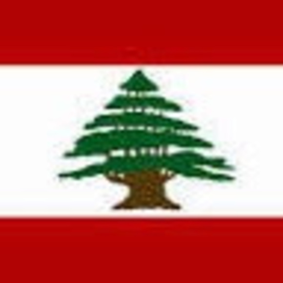 Profile Picture of Adelene Jeneid (@adelene_jeneid) on Poshmark