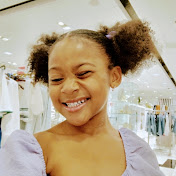 Profile Picture of Aria Wright (@_andthatsonaria_) on Youtube