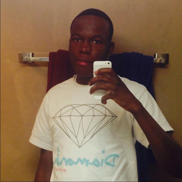 Profile Picture of Oliver Thomas (@lilchillbaby) on Poshmark