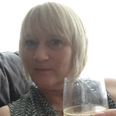Profile Picture of JulieClift (@JulieClift4) on Twitter