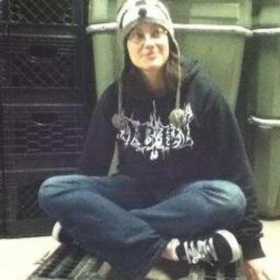 Profile Picture of Elena Wallace (@len22_len) on Twitter
