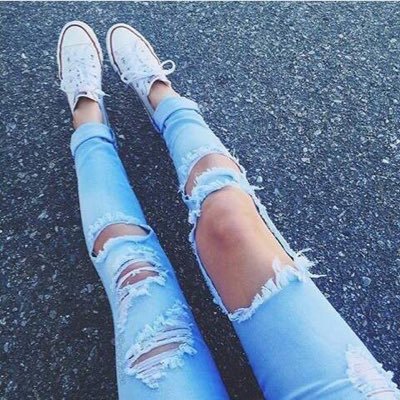 Profile Picture of Ivy Peña (@ivy_pea1) on Twitter