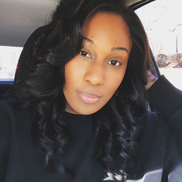 Profile Picture of Perissa York (@perissayork) on Poshmark