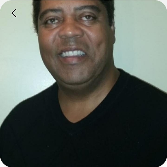 Profile Picture of Jim Terry (@jimterry659) on Poshmark