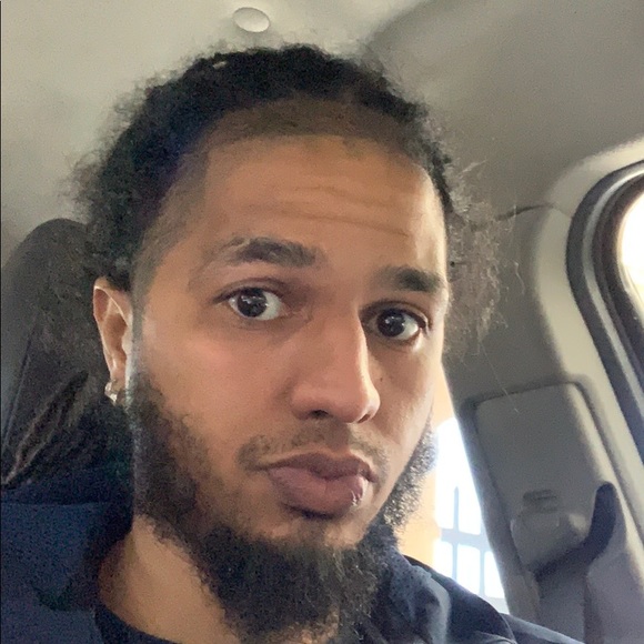 Profile Picture of Jason Chung-shirley (@bigguccishirlz) on Poshmark