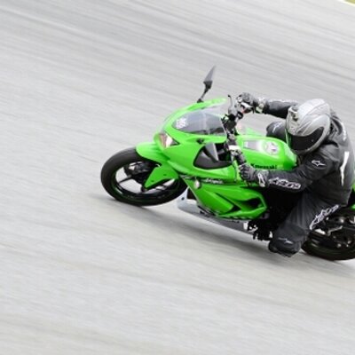 Profile Picture of Steve Lee (@stevenstich83) on Twitter