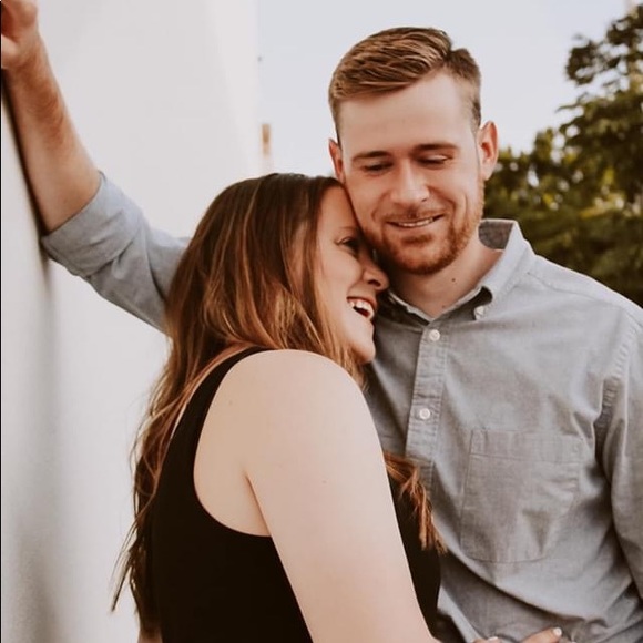 Profile Picture of Erin Widrig (@elwidrig) on Poshmark