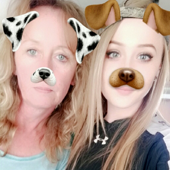 Profile Picture of Tamara Reitenbaugh (@toaster34) on Poshmark