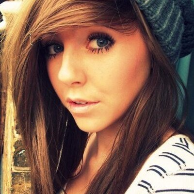 Profile Picture of Catherine Sampson☀ (@cathielover12) on Twitter