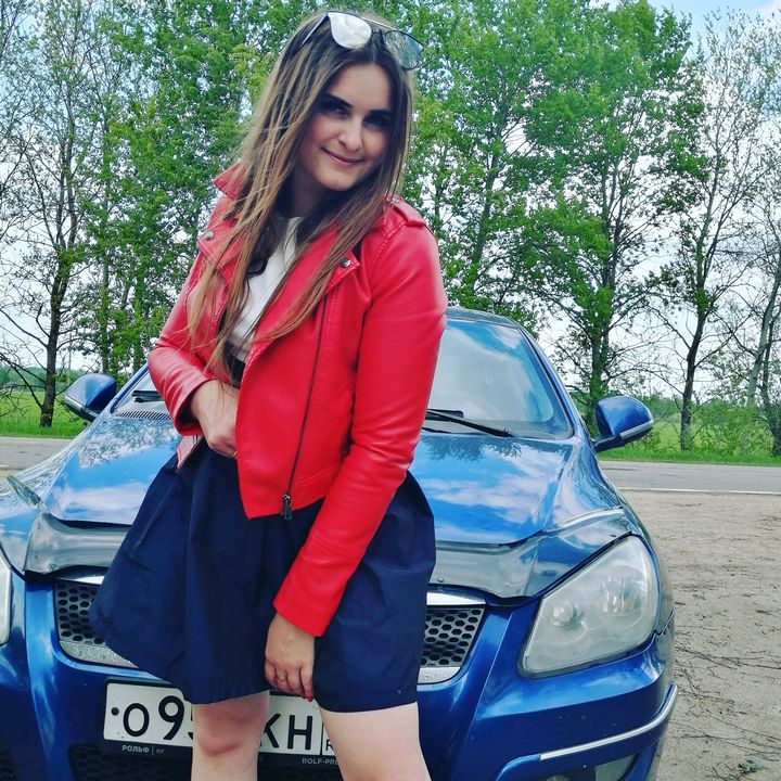 Profile Picture of Кристинка (@@kris32rus) on Tiktok