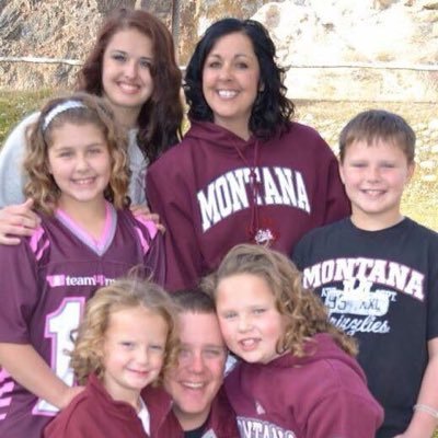 Profile Picture of Brett Coughlin (@bgcoughlin17) on Twitter