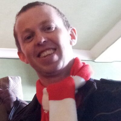 Profile Picture of Tony Padilla  🌹 #JFT96 Don’t Buy The S*n  🌹 (@DrTonyPadilla) on Twitter