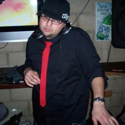 Profile Picture of Omar Becerra (@omarbecerra) on Twitter