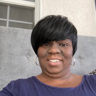 Profile Picture of Beverly Crenshaw (@Beverlycrensh10) on Twitter