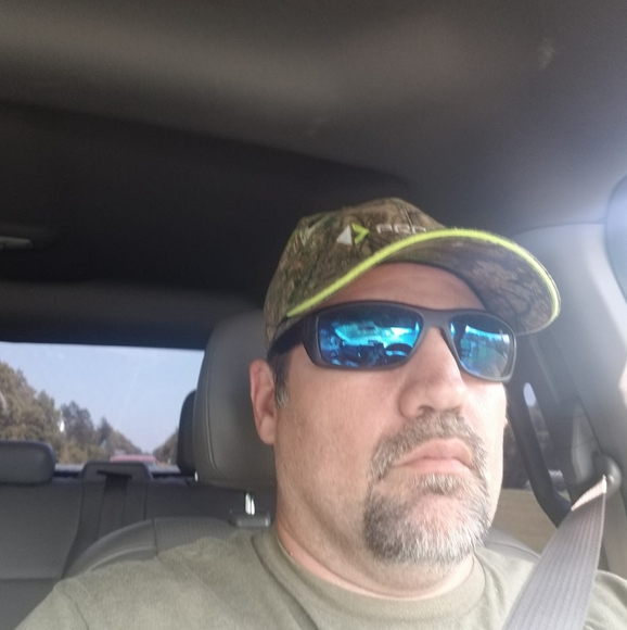 Profile Picture of Bfmc Shocker (@phorsaken) on Poshmark