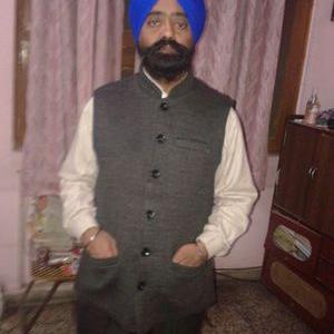 Profile Picture of Gian Singh (@giansingh28744) on Twitter