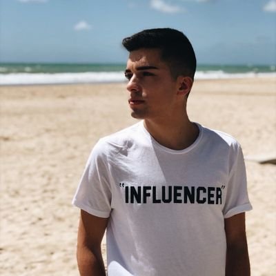 Profile Picture of Ángel Tinoco (@angeel_tg) on Twitter