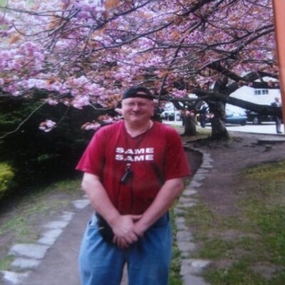 Profile Picture of MARK JACOBSON (@DAKOTASON7) on Twitter