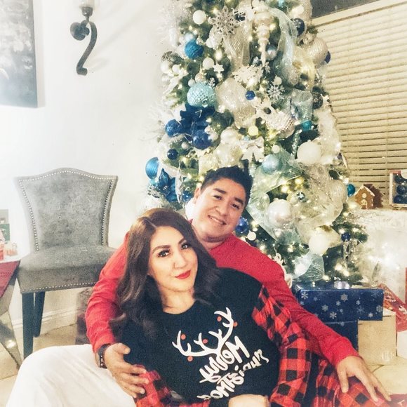 Profile Picture of Erick N daisy morfin (@erickdaisy_109) on Poshmark