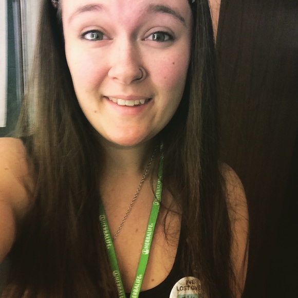 Profile Picture of Katelyn Ryder (@kmaureenryder) on Poshmark