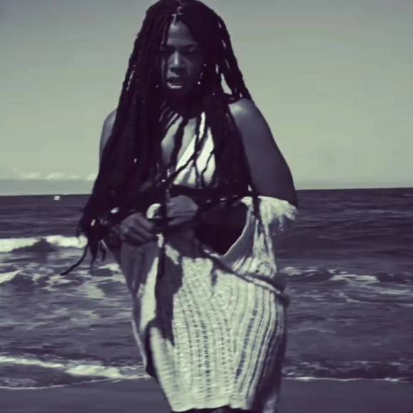 Profile Picture of Lenora King (@lenora_k) on Poshmark