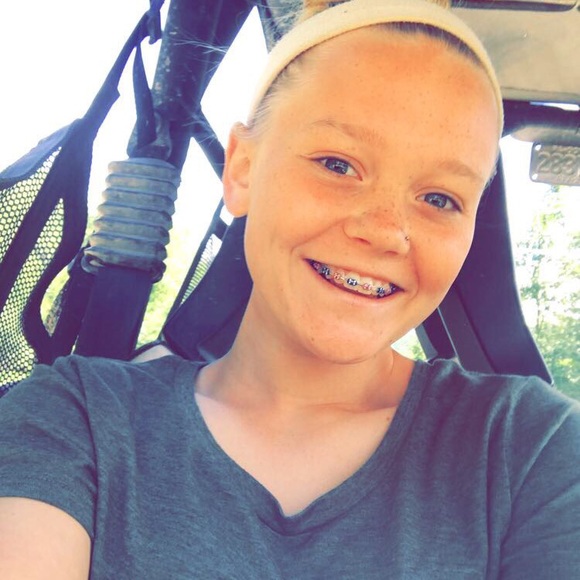 Profile Picture of Autumn Outman (@autumnoutman) on Poshmark