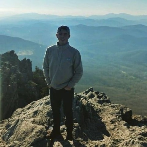 Profile Picture of Camron Moore (@gokarts34) on Poshmark