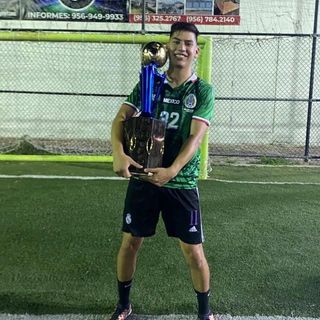 Profile Picture of John Salinas (@datb8tho) on Instagram