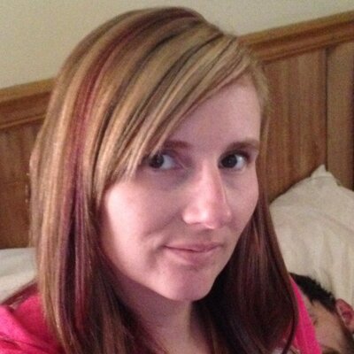 Profile Picture of Lindsey Watts (@lindsey1083) on Twitter