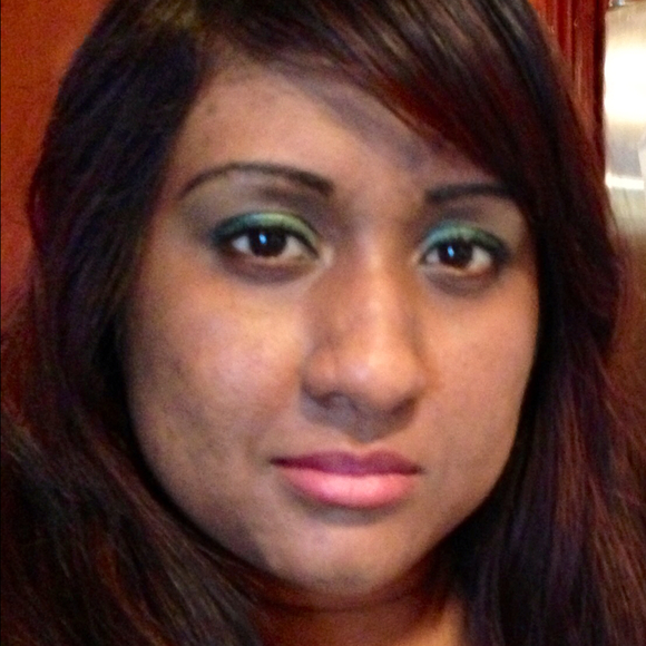 Profile Picture of Shelly Kishun (@shelita) on Poshmark