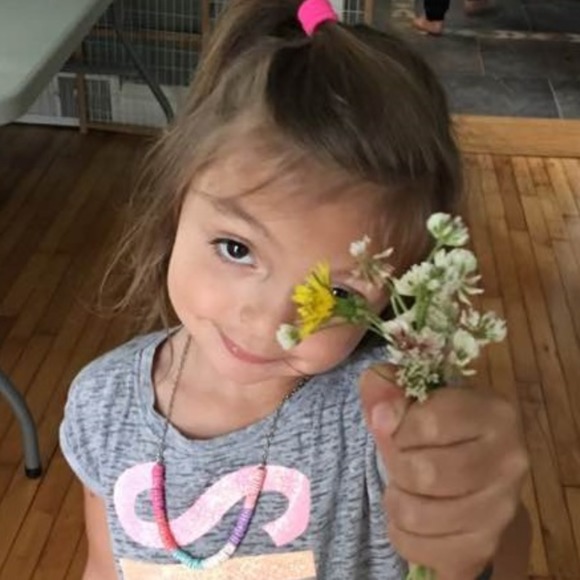 Profile Picture of M-lee Woeber (@emelywoeber) on Poshmark