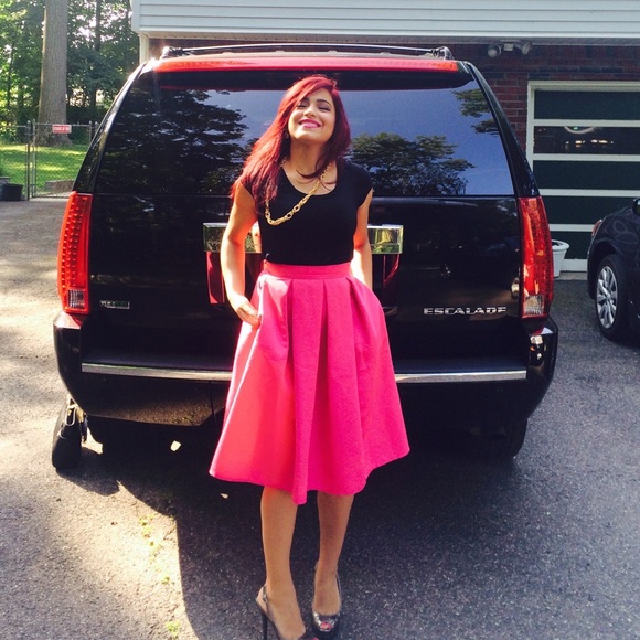 Profile Picture of Samar Awad (@samar94) on Poshmark