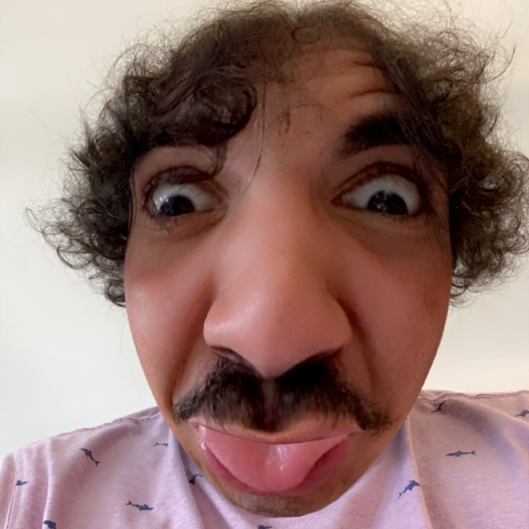 Profile Picture of Joanuel Felix (@joanuelfelix) on Poshmark