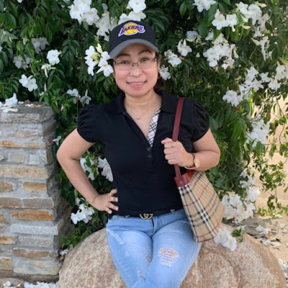 Profile Picture of Marilyn David (@marilyndavid463) on Poshmark