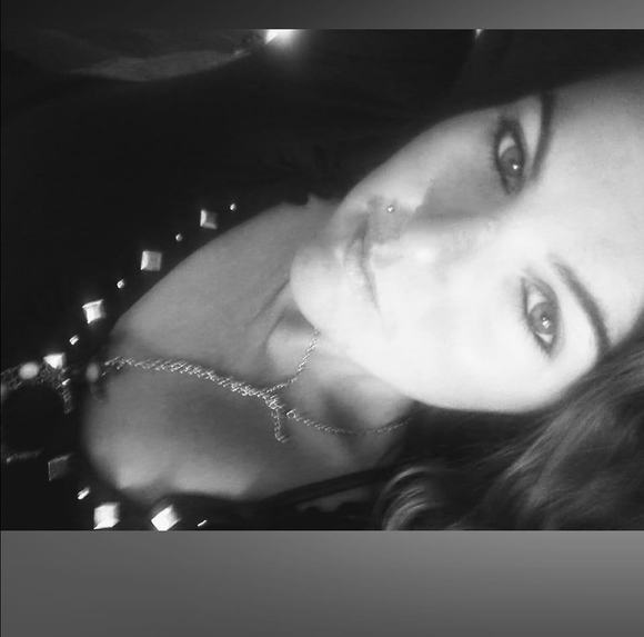 Profile Picture of Amanda Swanson (@amandaswanso858) on Poshmark