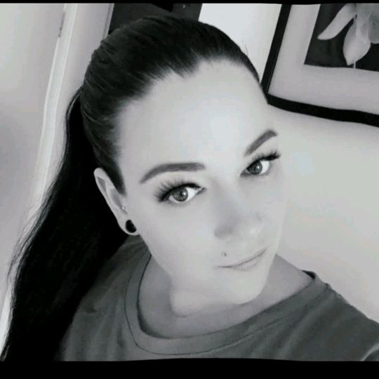 Profile Picture of Daniela Sasse (@danielasasse) on Tiktok