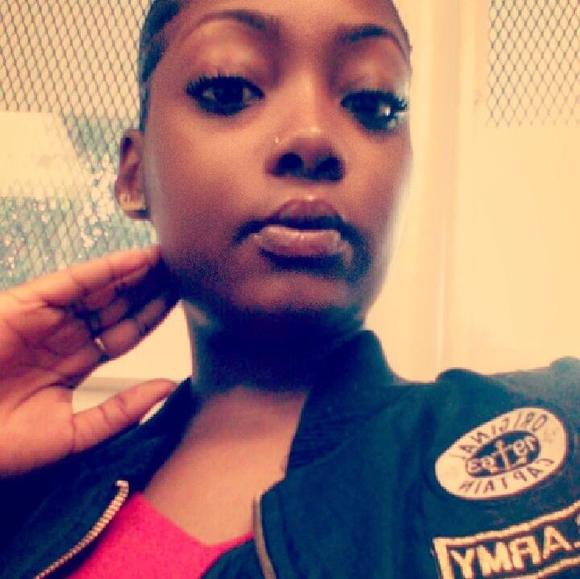 Profile Picture of Assata Brown (@assata_01) on Poshmark