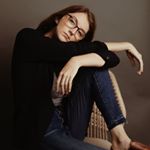 Profile Picture of Photographer / Visual Artist (@jillianlenses) on Instagram