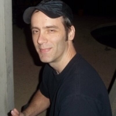 Profile Picture of Ray Wallace (@RayWfiction) on Twitter