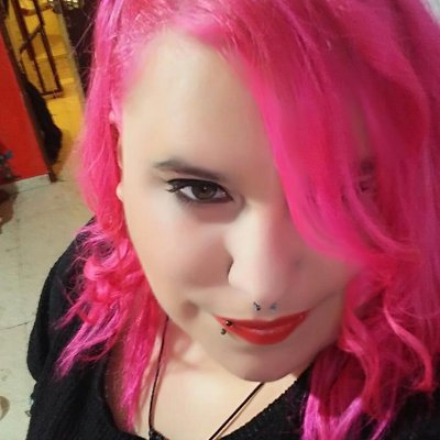 Profile Photo of Elizabeth Palma (@sakura_goth) on Twitter