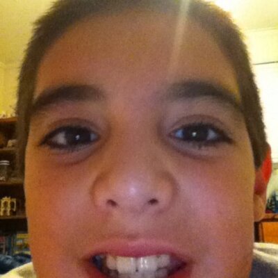 Profile Picture of Connor Matthew Dyer (@earthguakeman) on Twitter