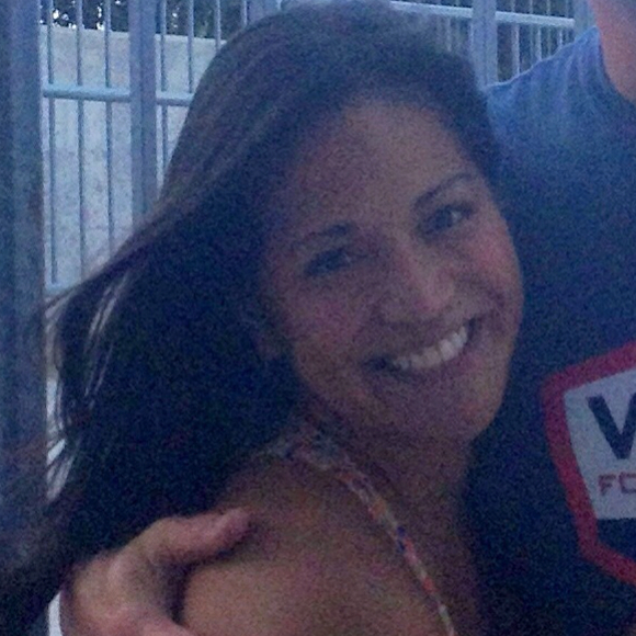 Profile Picture of Melanie Leinweber (@mbl04) on Poshmark