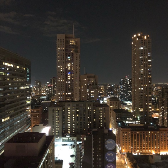 Profile Picture of Erik Vega (@suczuc) on Poshmark