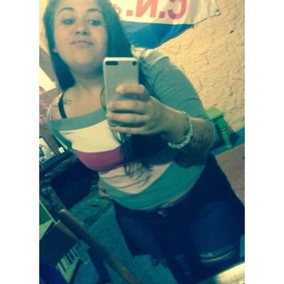 Profile Picture of Mikaela Martinez (@mikaelamar19) on Twitter